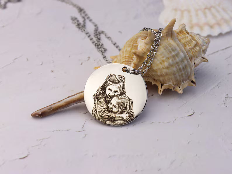 Kişiye Özel Lazer Fotoğraf Baskılı Kolye Renk Seçenekli